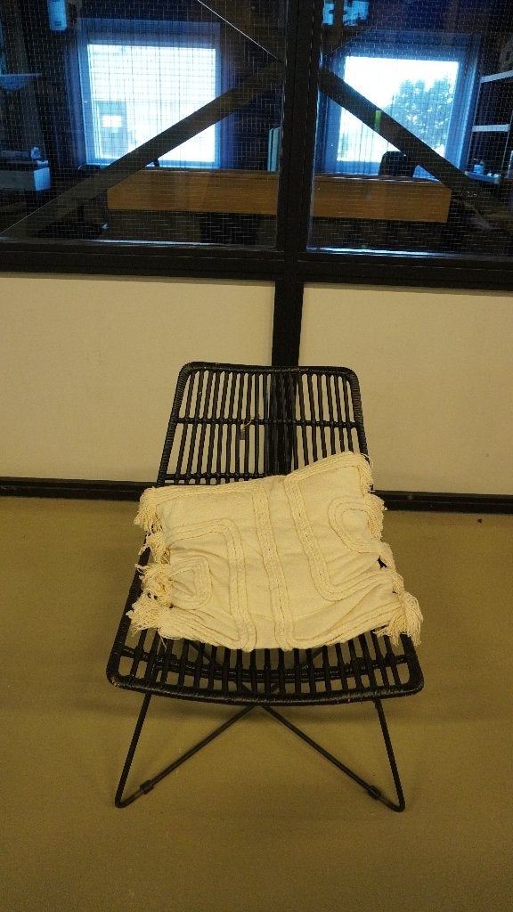 Zwarte en rode loungestoelen, Ophalen, Zo goed als nieuw, Aluminium