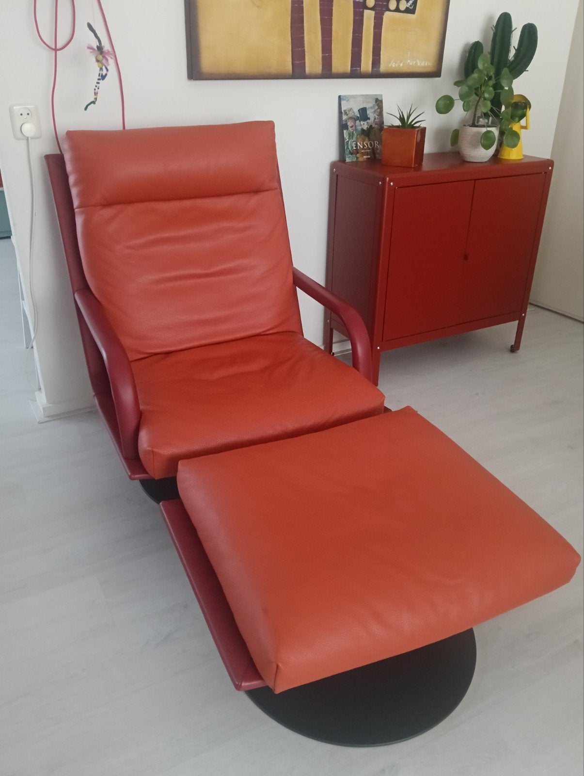 Leolux fauteuil en hokker - Zo goed als nieuw, Ophalen, Zo goed als nieuw, Leer
