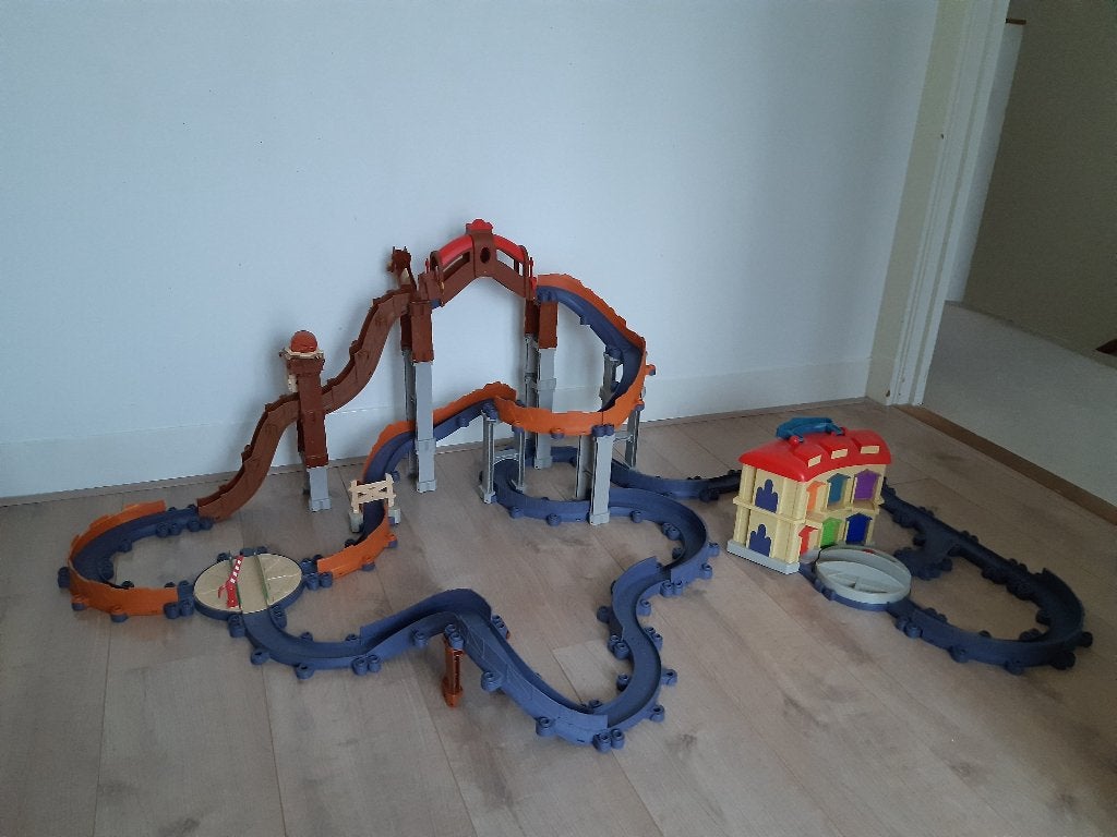 Zeer uitgebreide Chuggington treinbaan met veel treintjes, Ophalen, Gebruikt