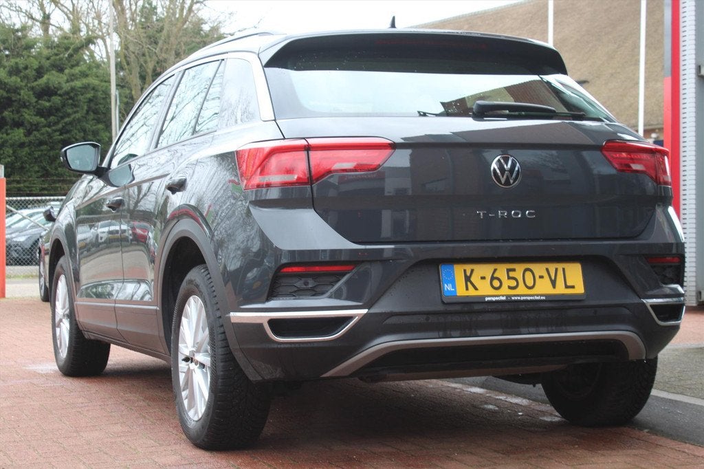 VOLKSWAGEN T-Roc 1.0 TSI Style | Adaptive Cruise Control | A, Voorwielaandrijving, Stof, Gebruikt, 1194 kg