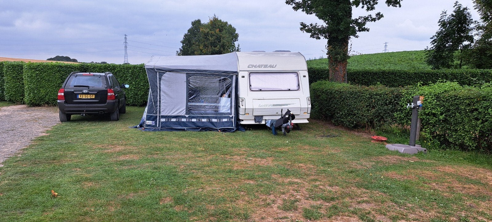 Chateau La Car 430 - caravan, Caravans en Kamperen, Chateau, Treinzit, Dwarsbed, Particulier