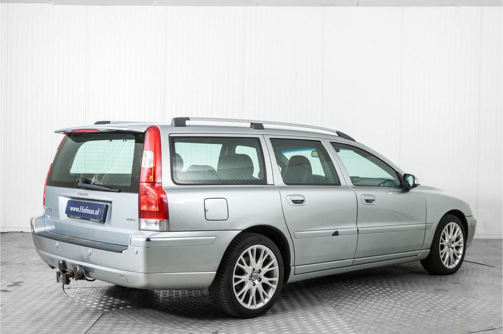 Volvo V70 2.4D Edition Sport (bj 2008, automaat), Auto's, 1553 kg, Diesel, 165 pk, Euro 4