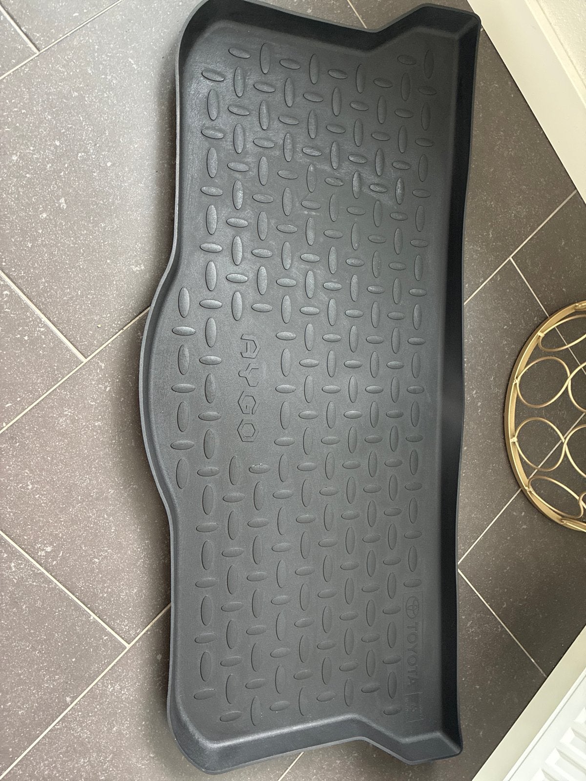 Originele Toyota Aygo kofferbakmat, Ophalen, Zo goed als nieuw