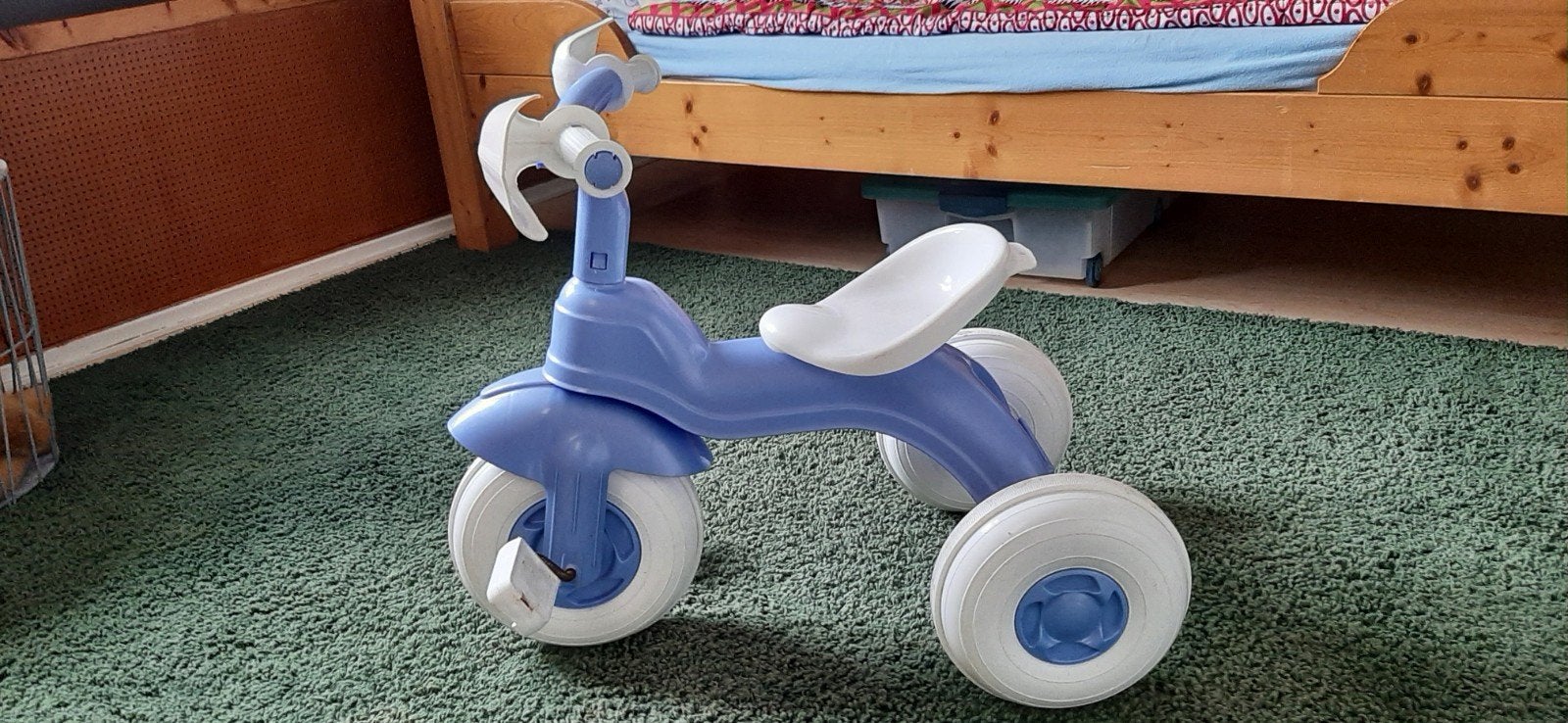 Blauwe plastic driewieler - Gebruikt, uitstekende staat, Ophalen, Gebruikt