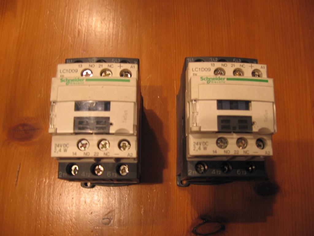 Telemecanique magneetschakelaar LC1D09 relais(24 VDC spoel)., Ophalen of Verzenden, Gebruikt