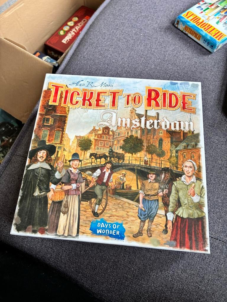 Ticket to Ride Amsterdam - Bordspel, Een of twee spelers, Ophalen of Verzenden, Zo goed als nieuw