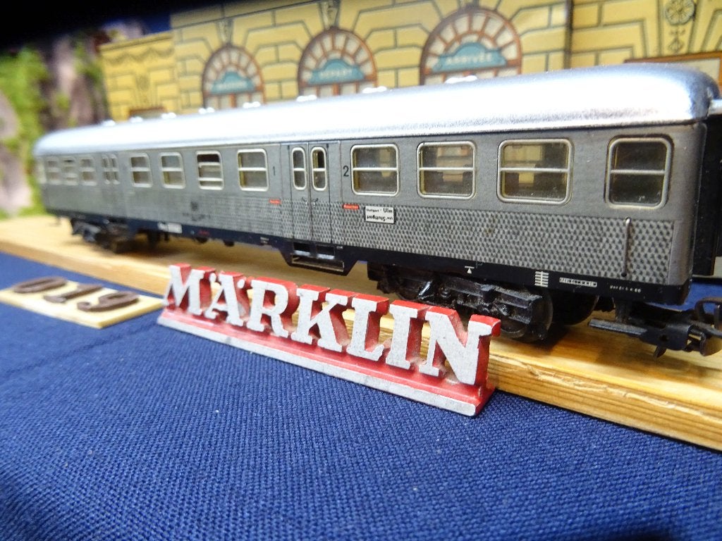 019=Marklin 4083-2 rijtuig van de Duitse spoorwegen.268, Wisselstroom, Gebruikt, Wagon, Ophalen of Verzenden