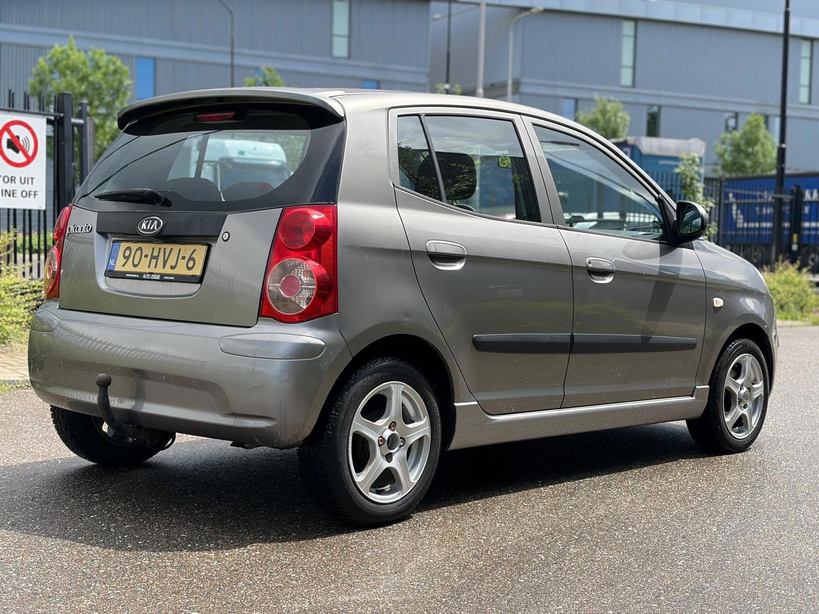 Kia Picanto 1.1 Fifteen Export, Stof, Gebruikt, 4 cilinders, 400 kg