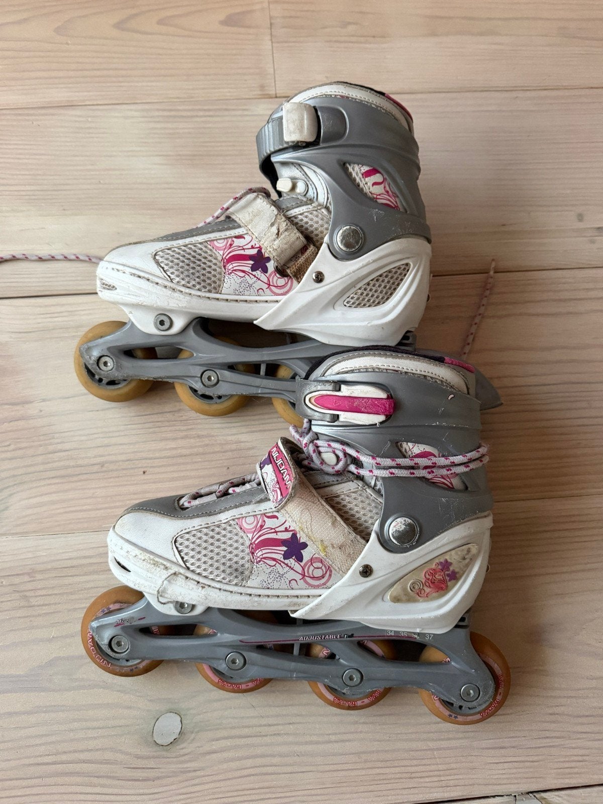 Skates - verstelbaar maat 34-37, Ophalen, Verstelbaar, Gebruikt