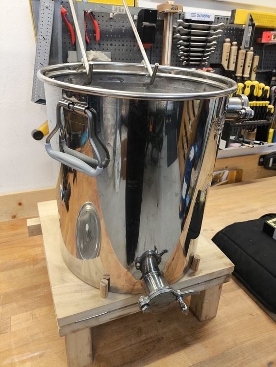 Logar Honing Afvuller 30 kg, Bijen