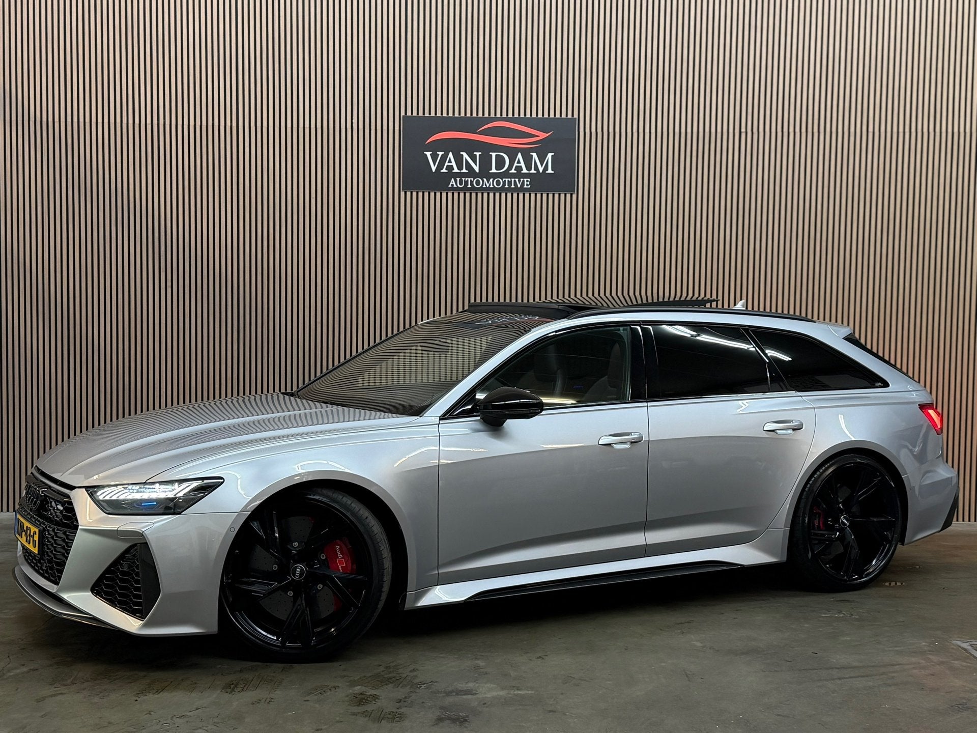 Audi A6 Avant RS 6 TFSI quattro 2020 KERAMISCH PANO B&O CARB, Auto's, Automaat, Dealer onderhouden, Gebruikt, 600 pk