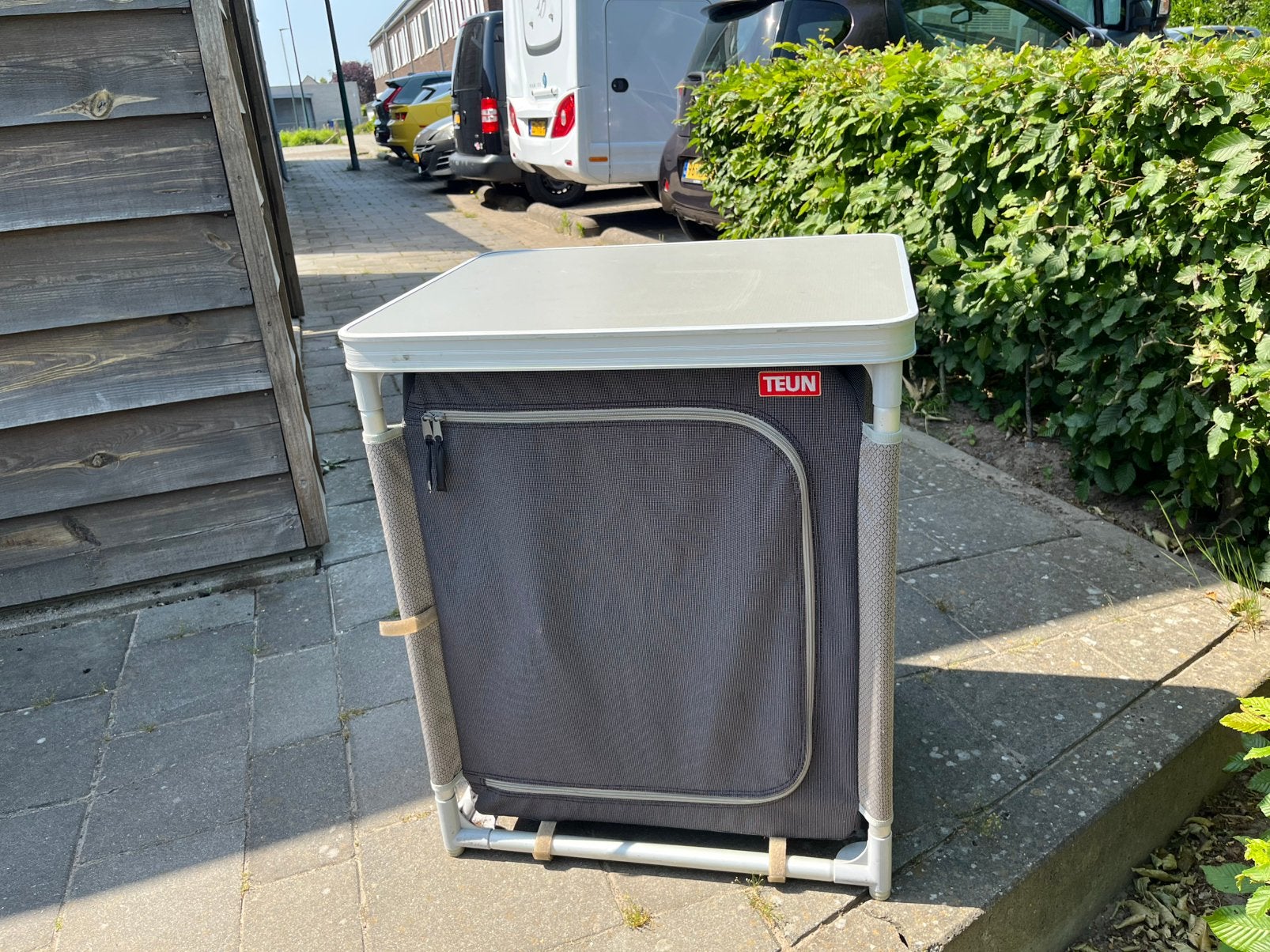 Teun camping kast, Ophalen, Zo goed als nieuw, Campingkast