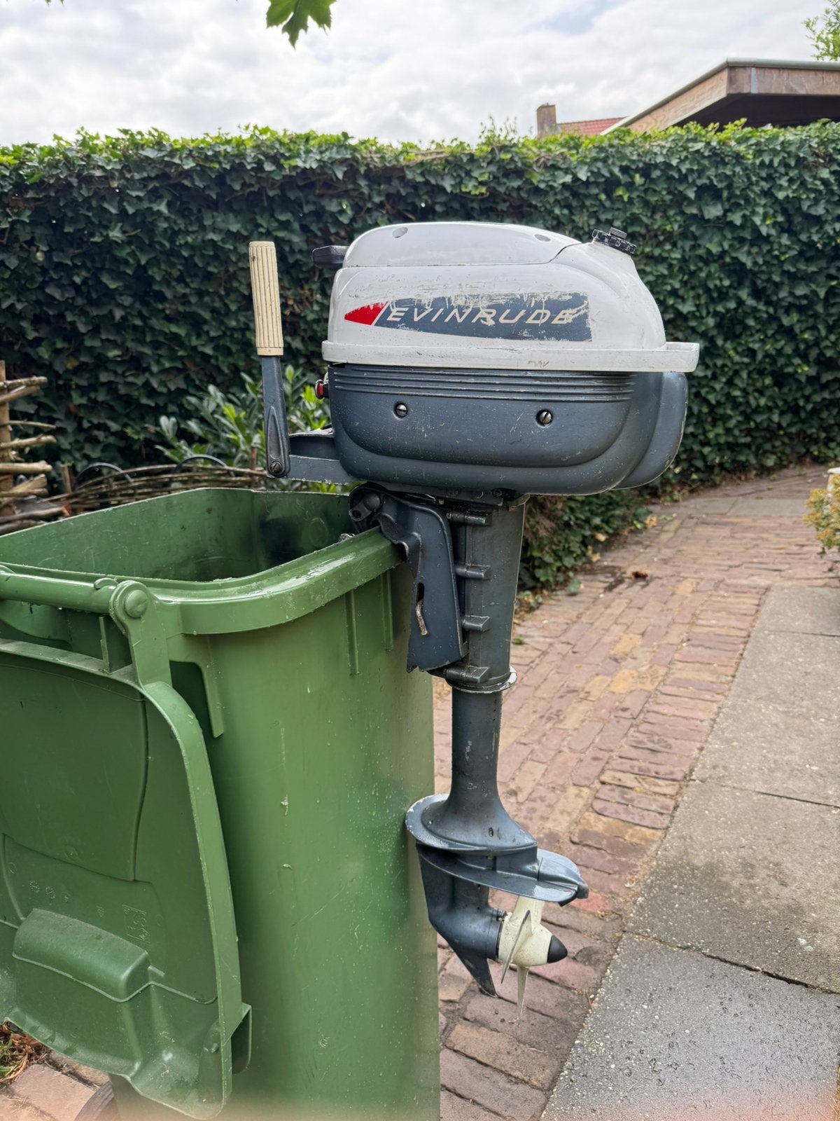 Evinrude 3pk buitenboordmotor + reserve motor, Ophalen, Zo goed als nieuw, Motor en Techniek, Motorboot