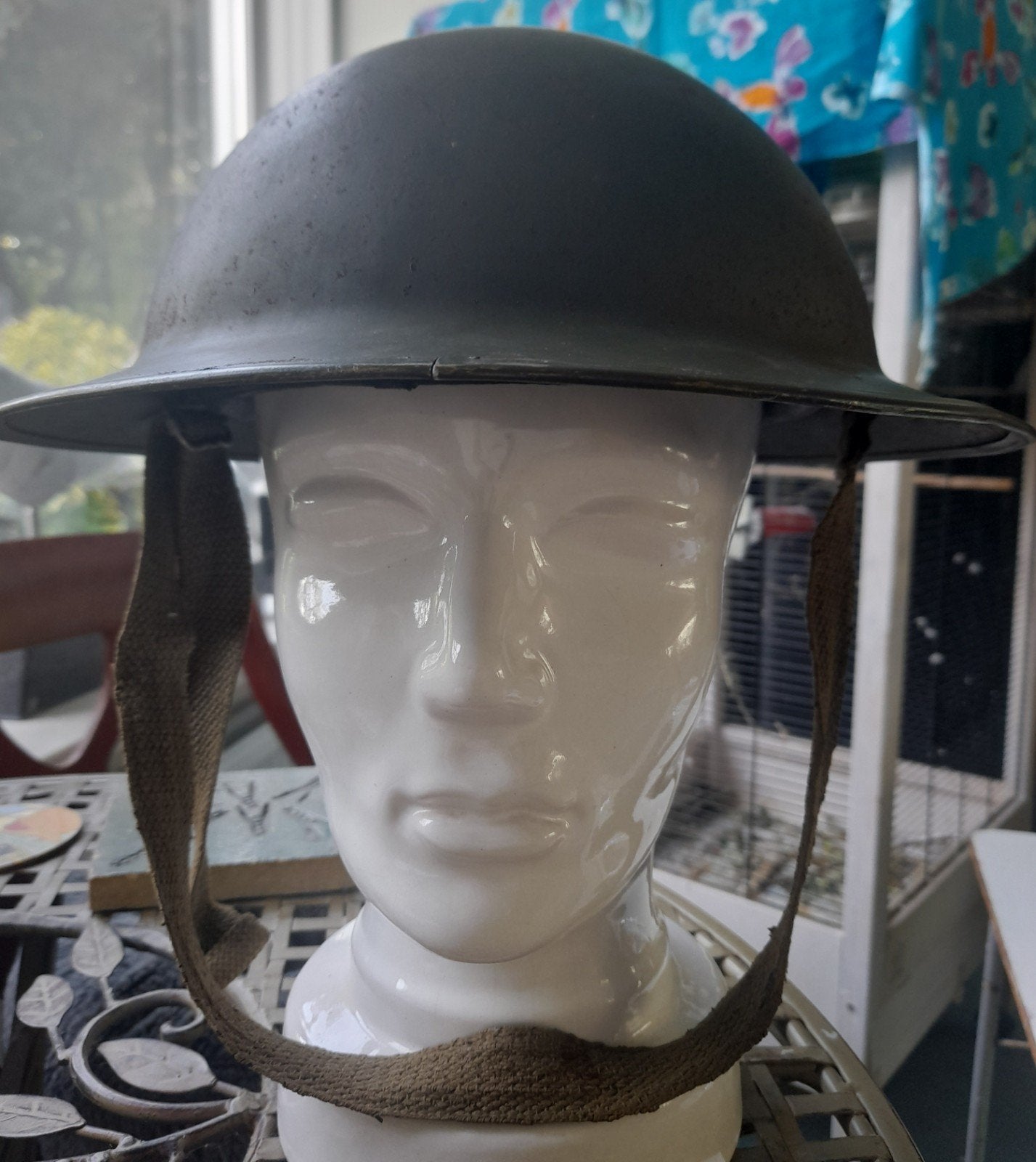Model Engelse helm British helmet Brodie., Verzamelen, Militaria | Tweede Wereldoorlog, Ophalen of Verzenden, Engeland, Helm of Baret