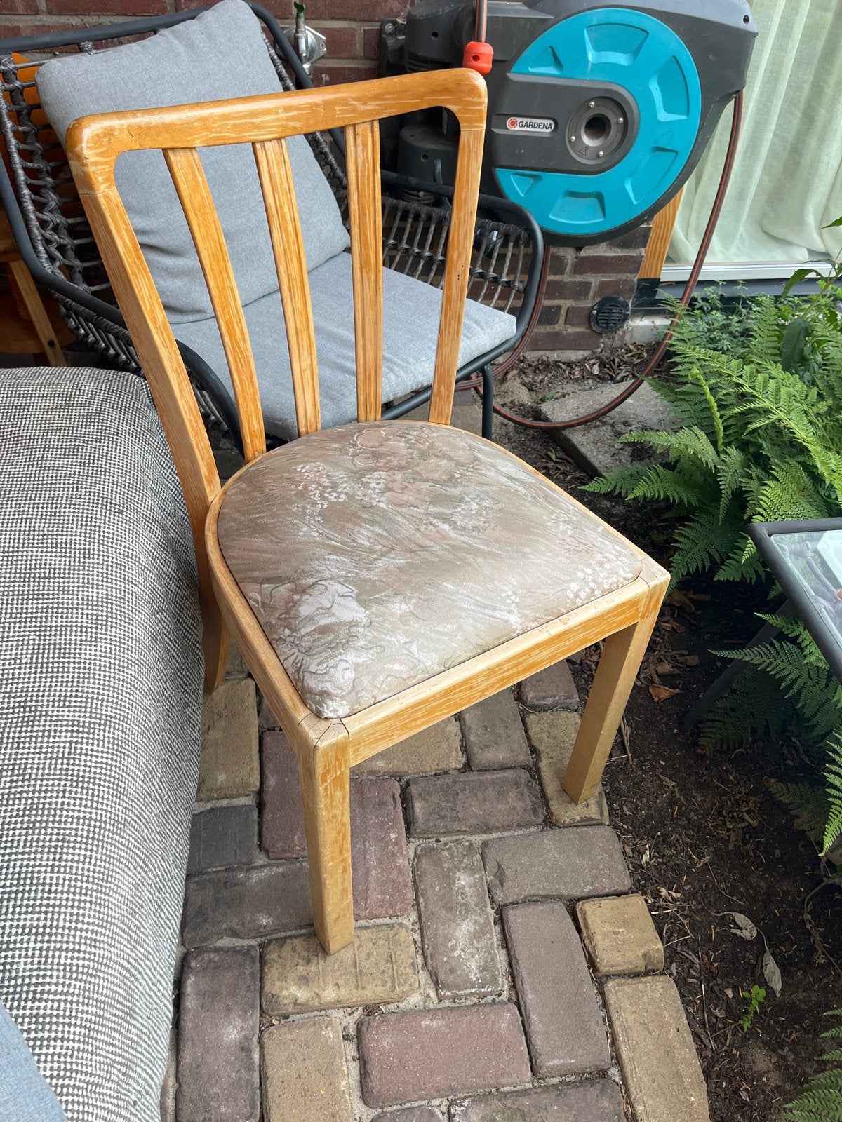 Comfortabele stoel met eenvoudig vervangbare bekleding, Ophalen, Gebruikt, Overige kleuren, Eén