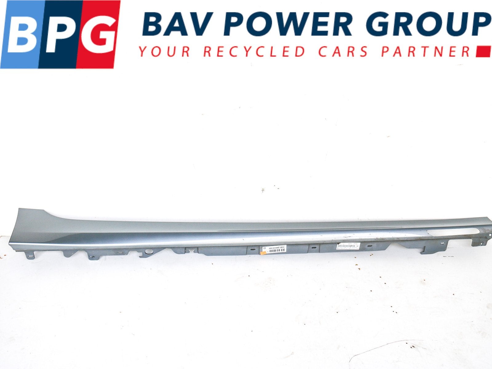 SIDESKIRT LINKS G21 LICHTPAKKET BMW 3 serie (G20), Gebruikt, Links, BMW, Petuelring 130
80809  München, DE
