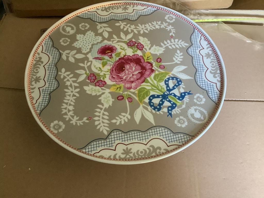Studio Pip Taartplateau Etagère Rond 31cm ZGAN, Keramiek, Overige typen, Ophalen of Verzenden, Zo goed als nieuw