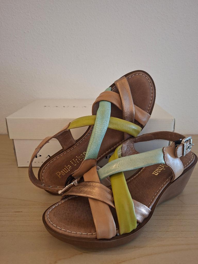 Paula Urban sandaal multicolor maat 36, Overige kleuren, Paula Urban, Zo goed als nieuw, Sandalen of Muiltjes