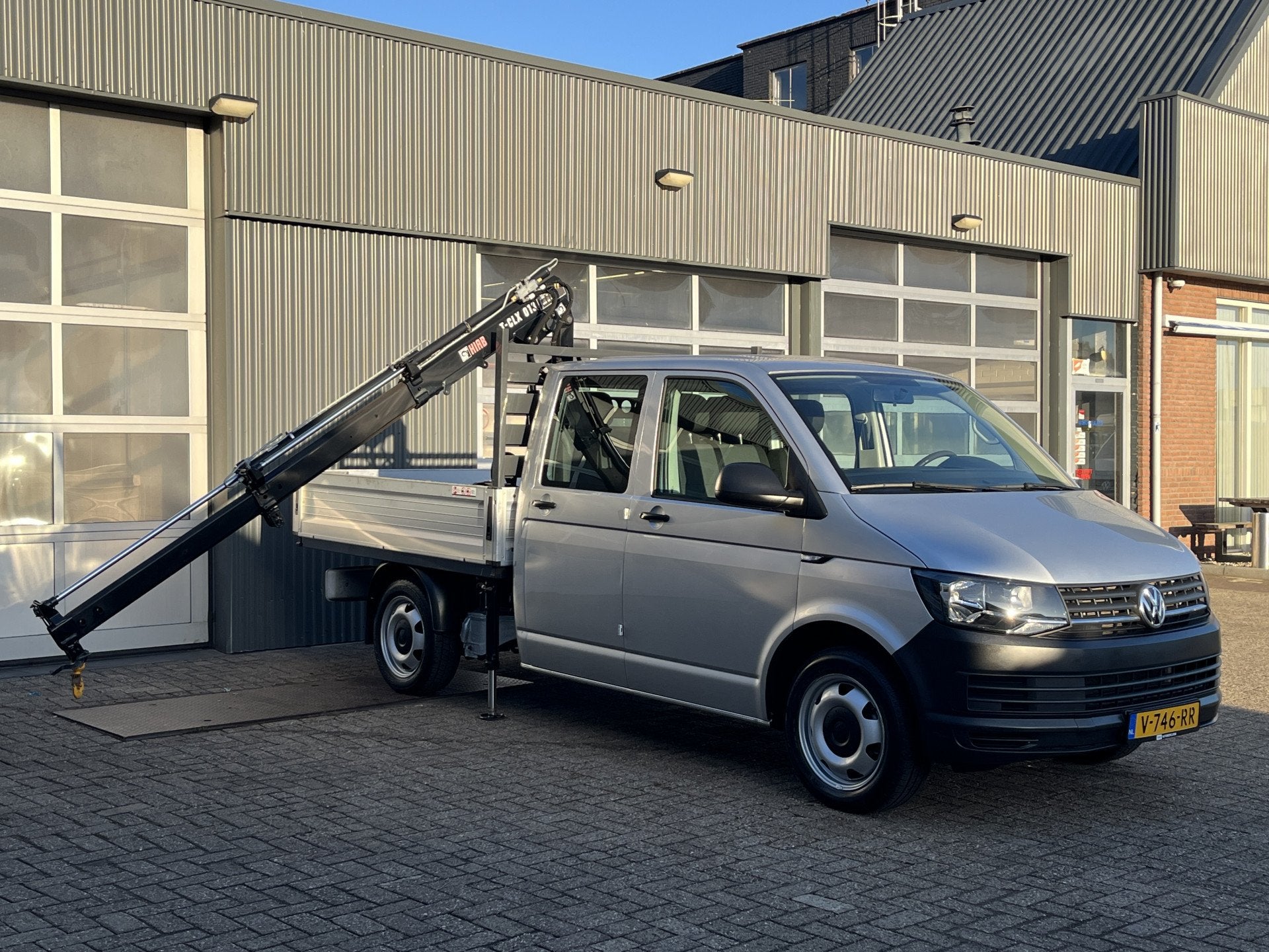 Volkswagen Transporter 2.0 TDI L2H1 DC Openlaadbak Pick-up H, Auto's, Voorwielaandrijving, Gebruikt, 4 cilinders, Volkswagen