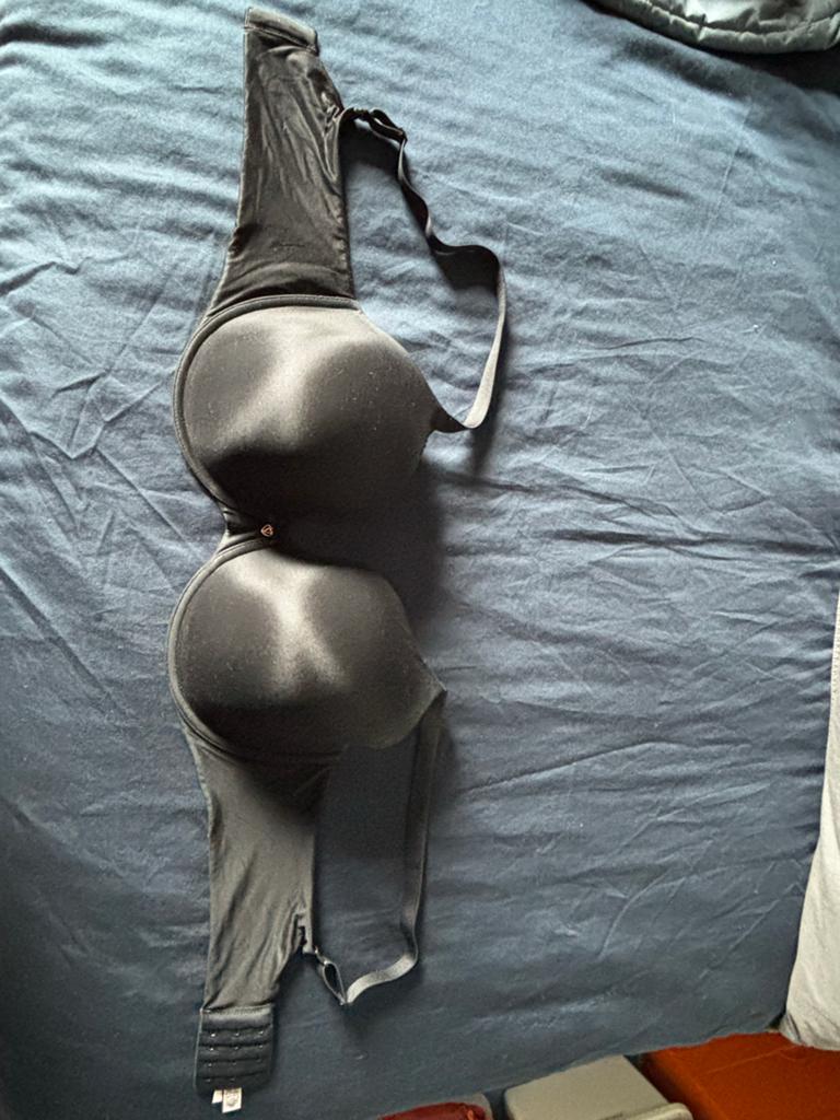 Victoria's Secret Perfect Coverage BH Zwart 38DDD/F85, Kleding | Dames, Ondergoed en Lingerie, Ophalen of Verzenden, Zwart, BH