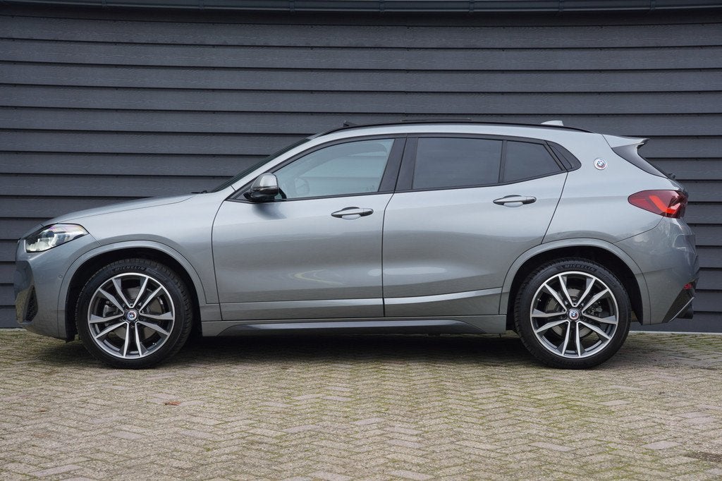 BMW X2 sDrive20i Business Edition Plus - M SPORT - PANODAK -, Auto's, BMW, 1998 cc, X2, 4 cilinders, 179 pk