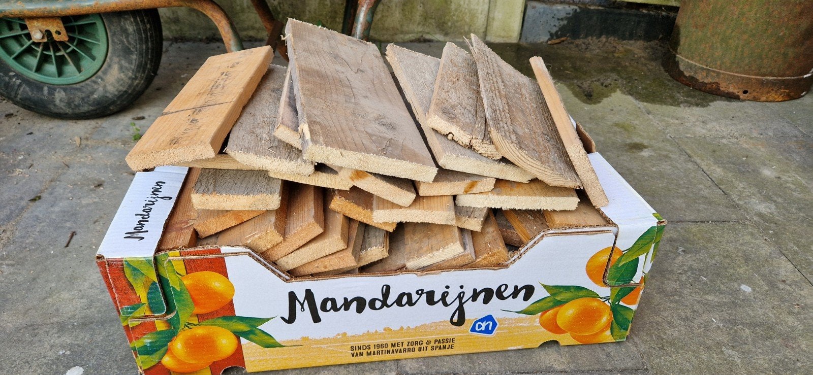 Hout voor open haard of kachel, Minder dan 3 m³, Ophalen, Overige houtsoorten, Blokken