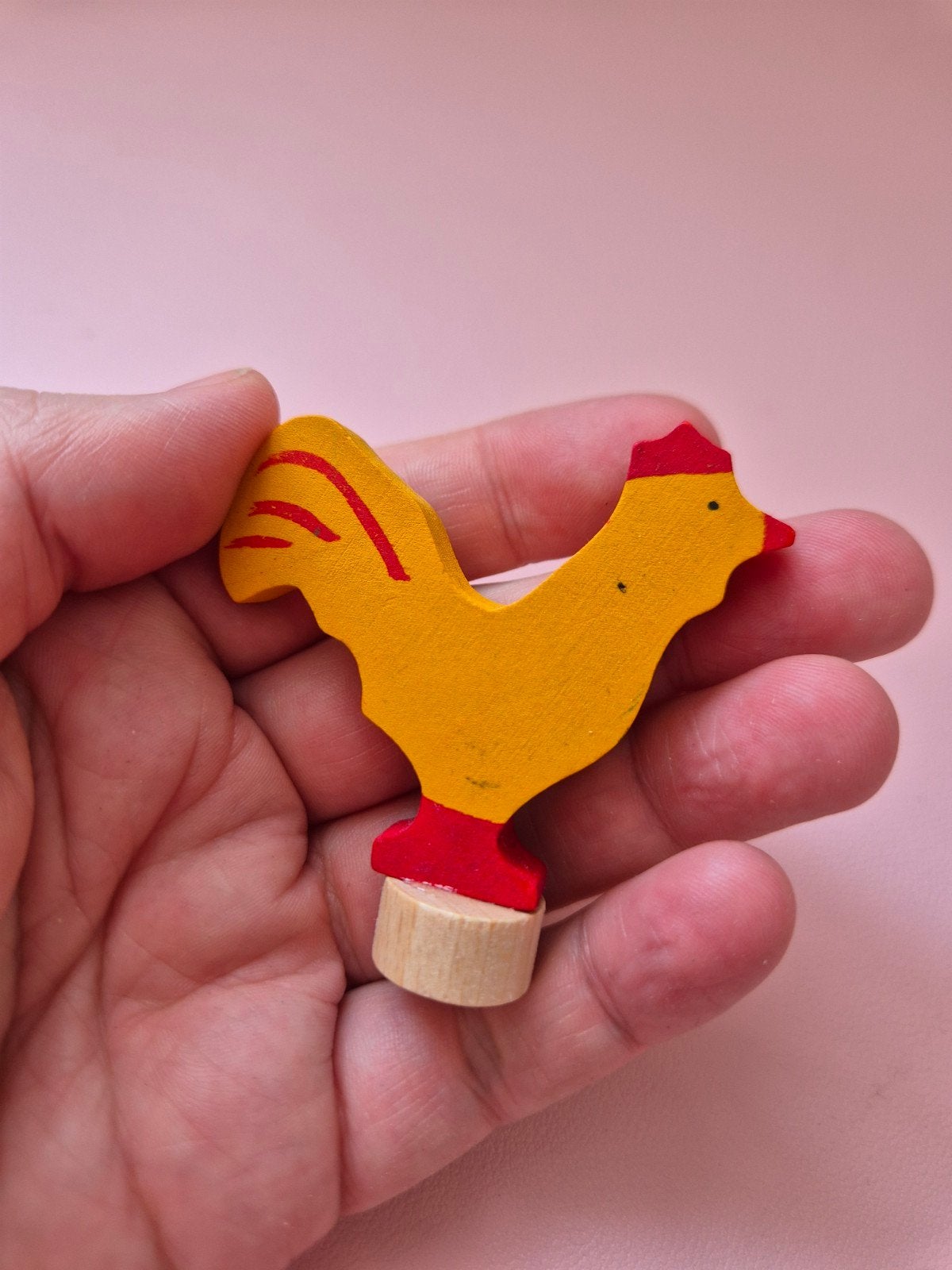 Grimms Steker Kip - Houten Speelfiguur, Kinderen en Baby's, Speelgoed | Houten speelgoed, Ophalen of Verzenden, Gebruikt, Overige typen