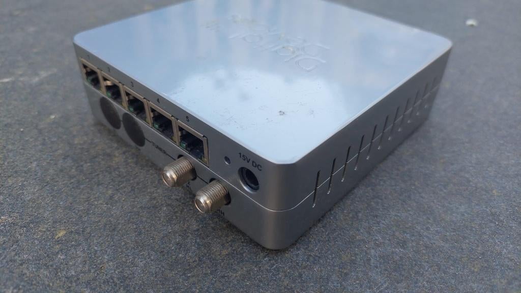 digital devices (SAT-tuner), Ophalen of Verzenden, Gebruikt