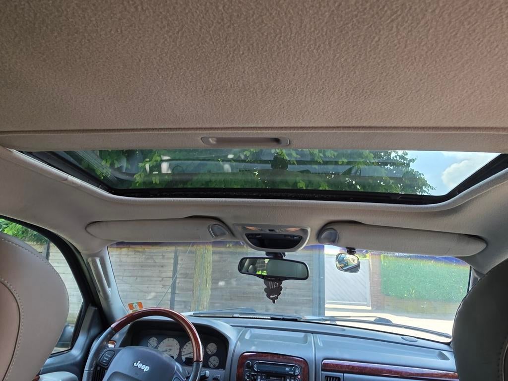 Jeep Grand Cherokee 4.7 I V8 Overland AUT 2002, Auto's, Automaat, 8 cilinders, Overige kleuren, 258 pk