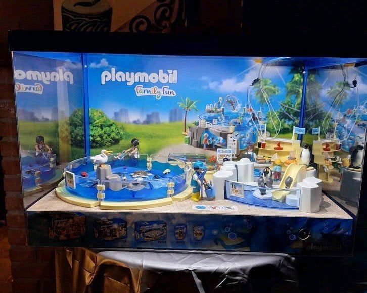 Mooie Playmobil Winkel Display Family Fun
9061-9062-9063-907, Kinderen en Baby's, Speelgoed | Playmobil, Ophalen, Gebruikt, Complete set