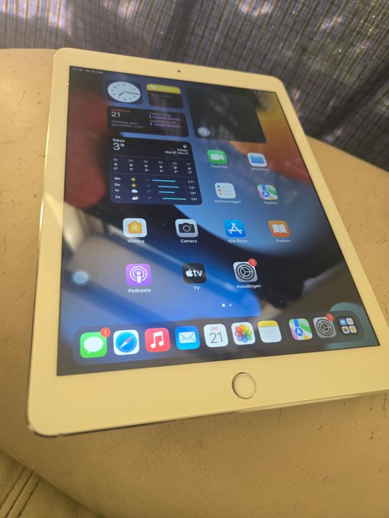 Apple iPad Air 2 (4G + Wi-Fi) - Goede staat met kleine barst, Ophalen, Gebruikt, Apple iPad Air, Wi-Fi en Mobiel internet
