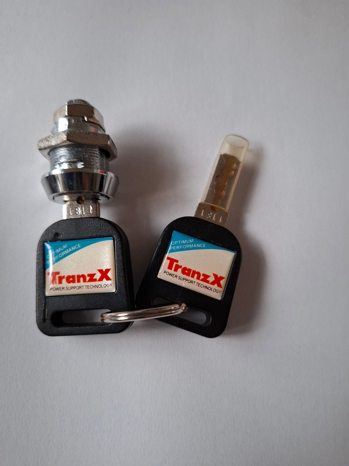 TranzX acu fietsslot met sleutels - Nieuw, Fietsen en Brommers, Ophalen of Verzenden, Nieuw, Insteekslot
