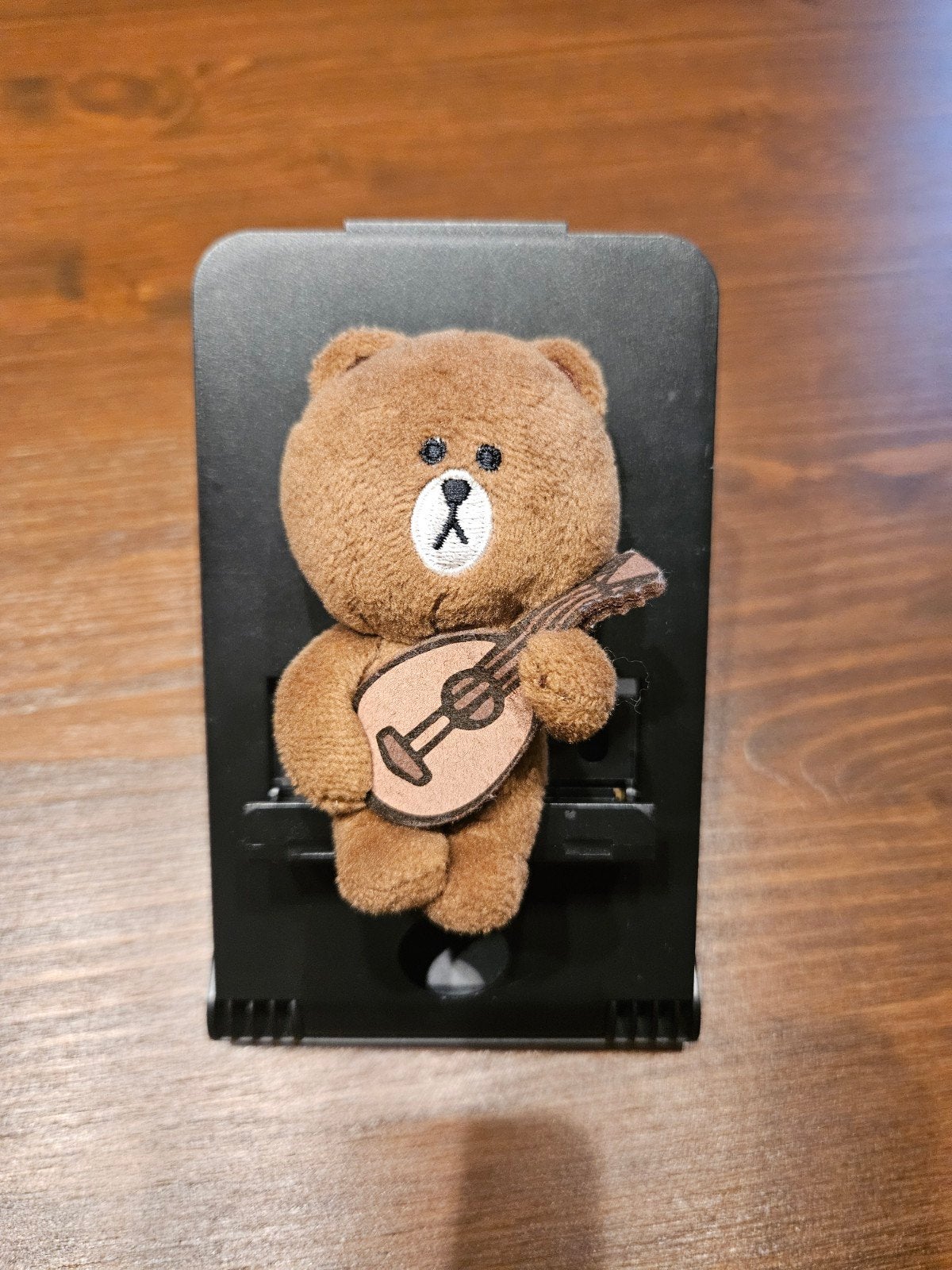 LINE Friends Brown gitaar plush, Ophalen of Verzenden, Zo goed als nieuw, Bruin