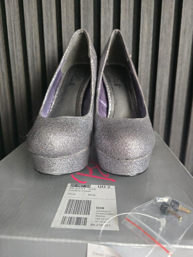 Blink pumps maat 38, Pumps, Overige kleuren, Ophalen of Verzenden, Zo goed als nieuw