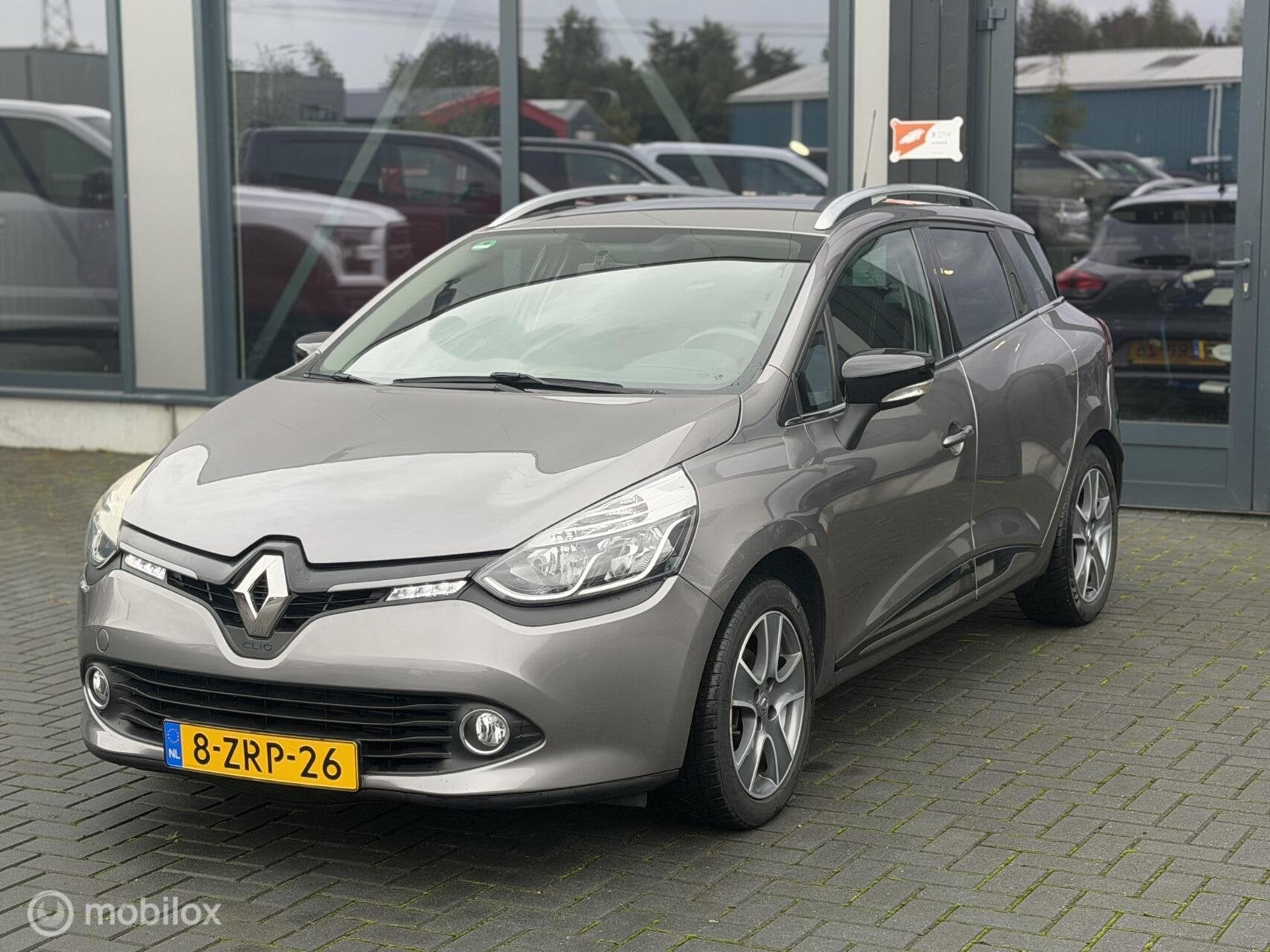 Renault Clio Estate 0.9 TCe Dynamique Trekhaak, Auto's, Voorwielaandrijving, Stof, Zwart, Origineel Nederlands