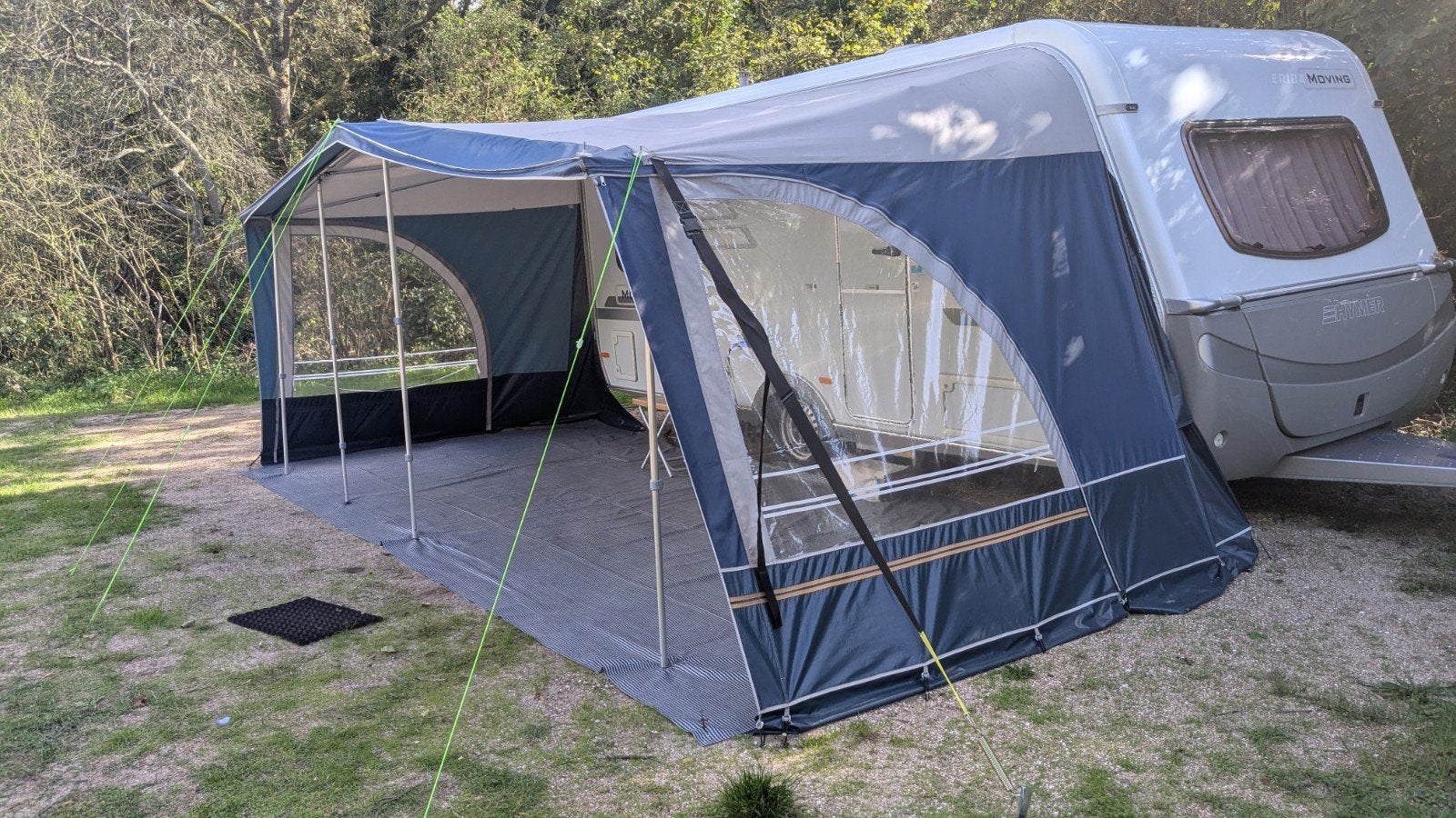 Voortent voor caravan, Ophalen, Gebruikt