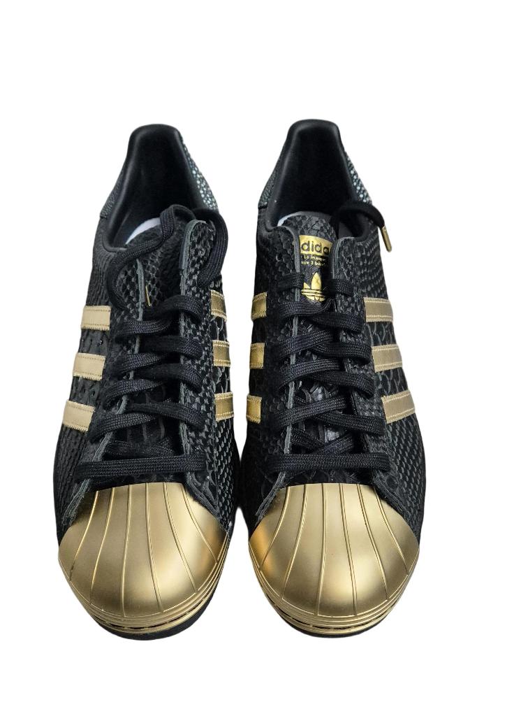 Adidas Superstar Custom – Uniek exemplaar – Zwart/Goud, Zwart, Nieuw, Ophalen of Verzenden, Sneakers of Gympen