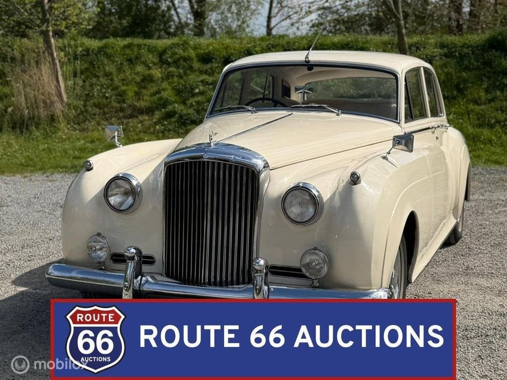 Bentley S1 Saloon | 1956 | Route 66 Auctions, Overige carrosserieën, Zwart, Bedrijf, Handgeschakeld