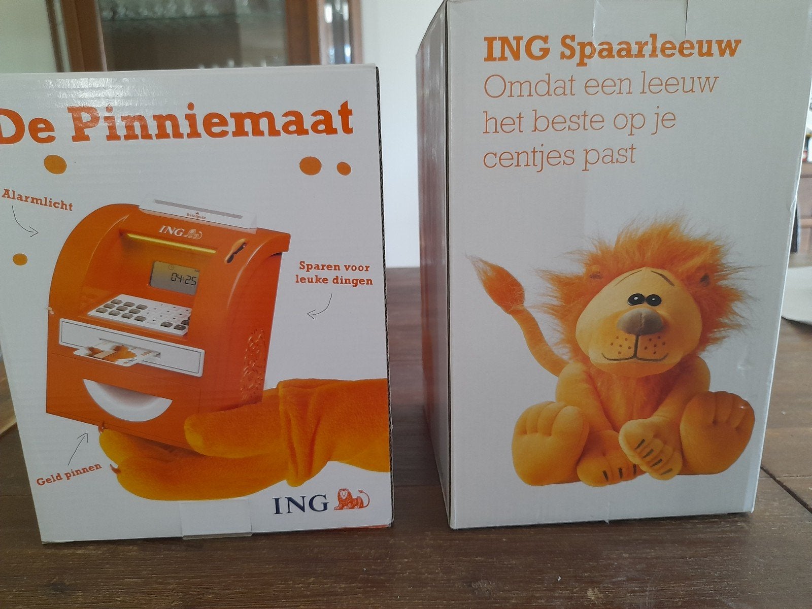 pinniemaat en spaarleeuw - nieuw, Ophalen of Verzenden, Nieuw, Dier