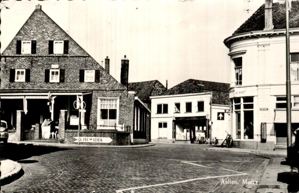 Aalten - Markt - De Post, Ophalen of Verzenden, 1960 tot 1980, Gelopen, Gelderland