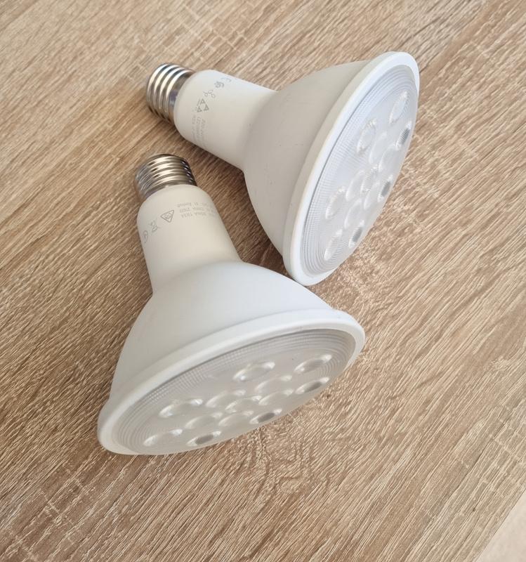 2 nieuwe IKEA VÄXER E27 groeilampen voor planten, Tuin en Terras, Kweekspullen, Ophalen of Verzenden, Nieuw, Kweeklamp