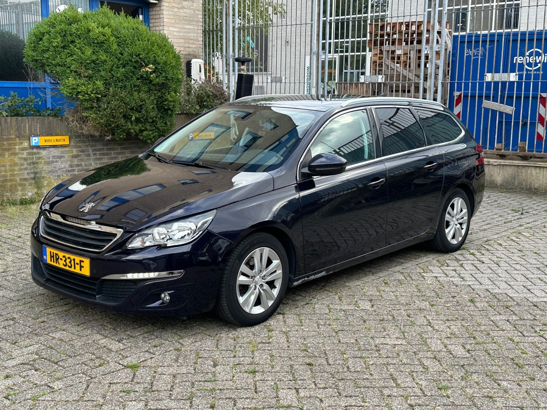 Peugeot 308 SW 1.6 BlueHDI Blue Lease Executive Pack, Voorwielaandrijving, Gebruikt, 4 cilinders, Blauw