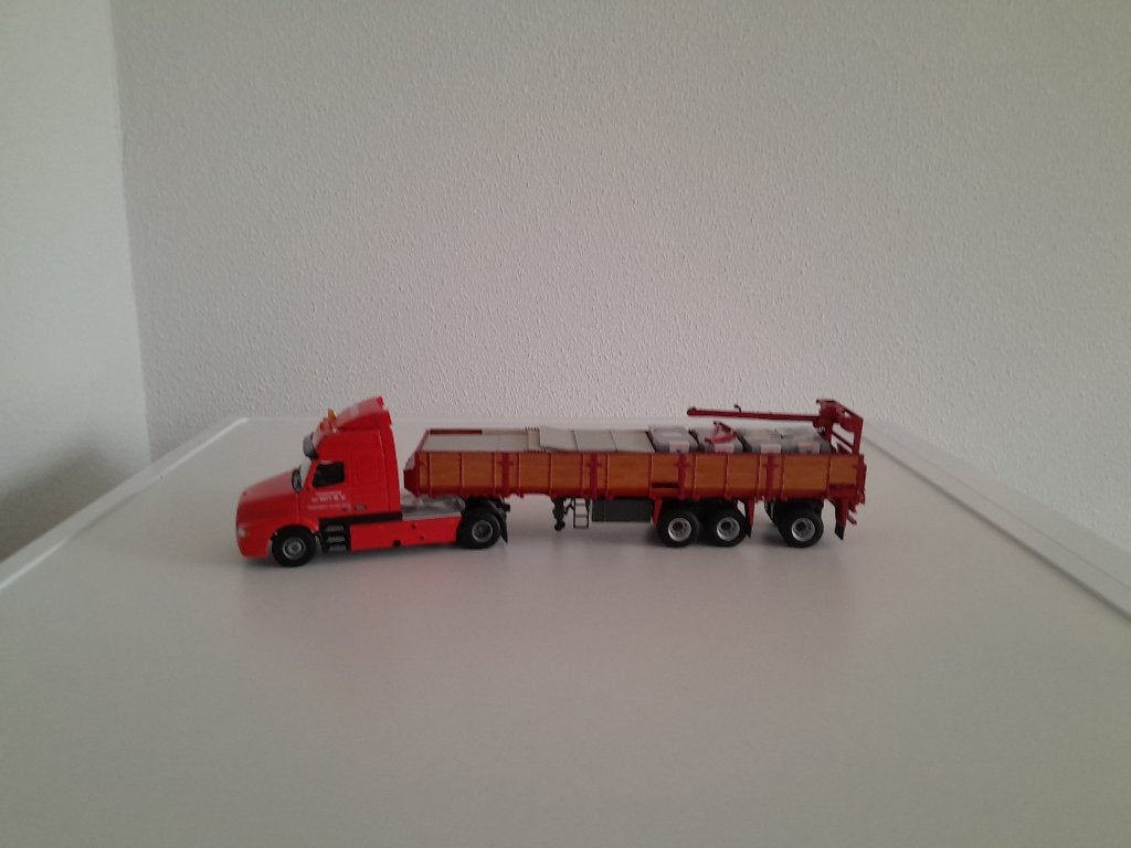 Volvo NH De Wit Ossendrecht met stenentrailer Hulokraan ., Verzenden, Nieuw, Bus of Vrachtwagen, Overige merken