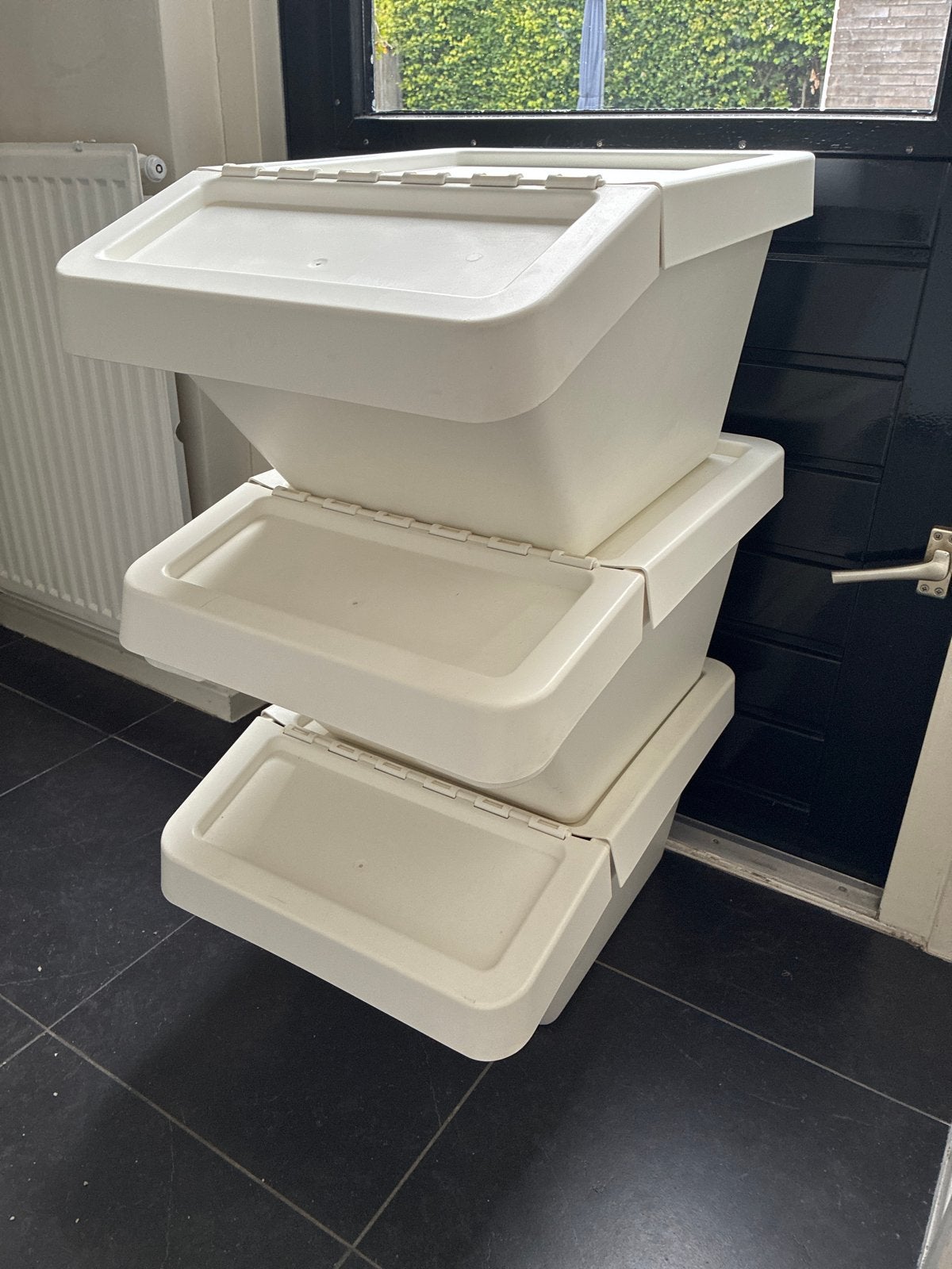 3 witte IKEA Wasmanden hard plastic, Ophalen, Gebruikt