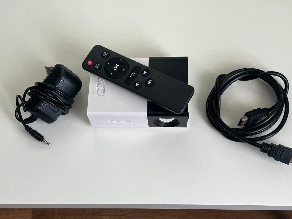 Tosuny Mini Projector, Overige technologieën, Tosuny, Ophalen of Verzenden, Zo goed als nieuw