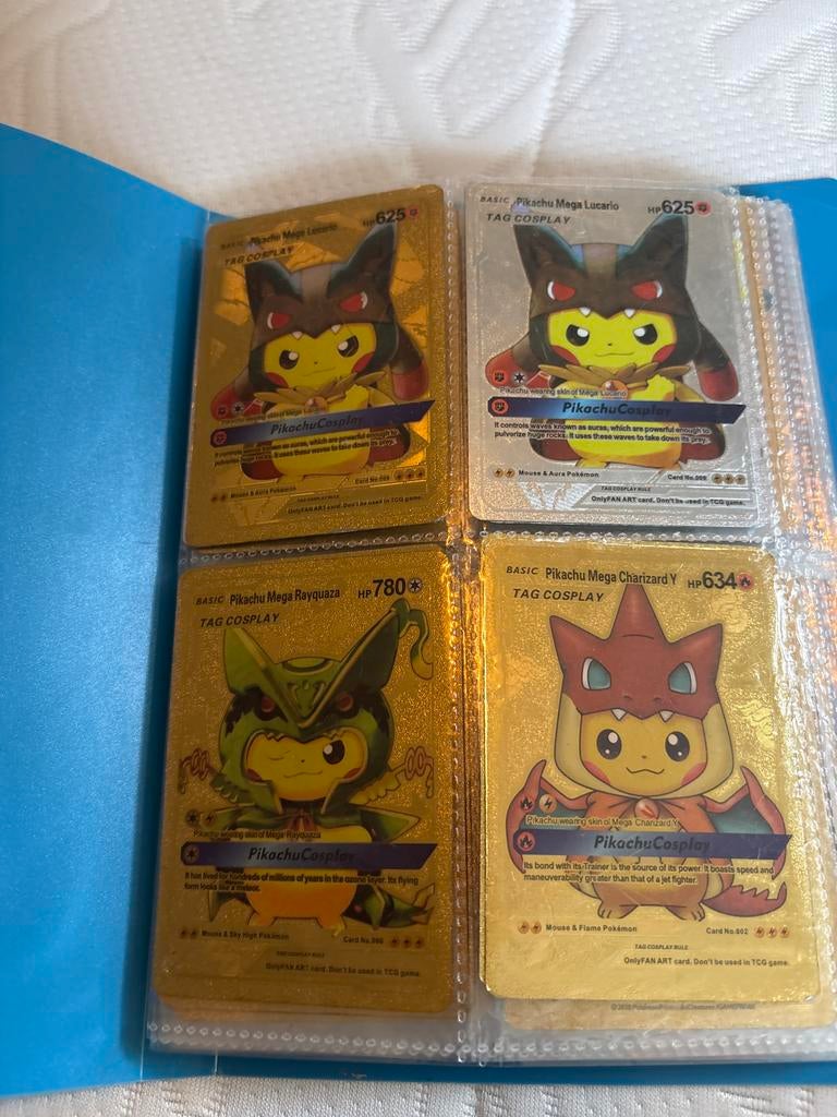 Gouden Pikachu Pokémon Kaarten - Diverse Cosplays, Ophalen of Verzenden, Zo goed als nieuw, Meerdere kaarten, Foil