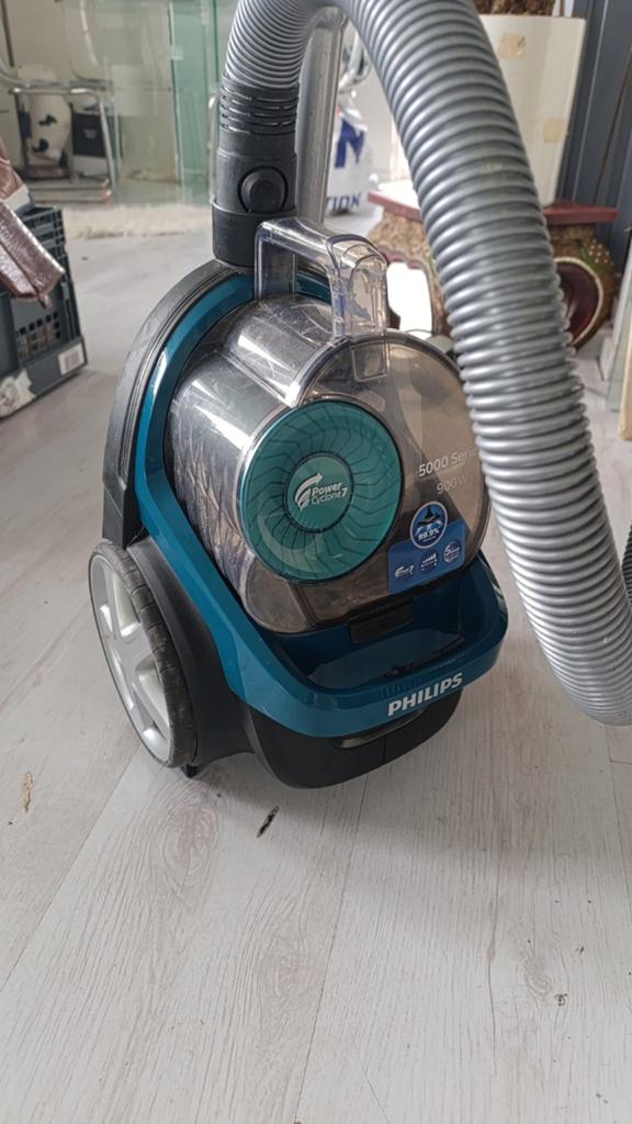 Zo goed als nieuwe Philips stofzuiger 5000 Series 900W, Philips, Ophalen of Verzenden, Zo goed als nieuw, Geschikt voor harde vloeren