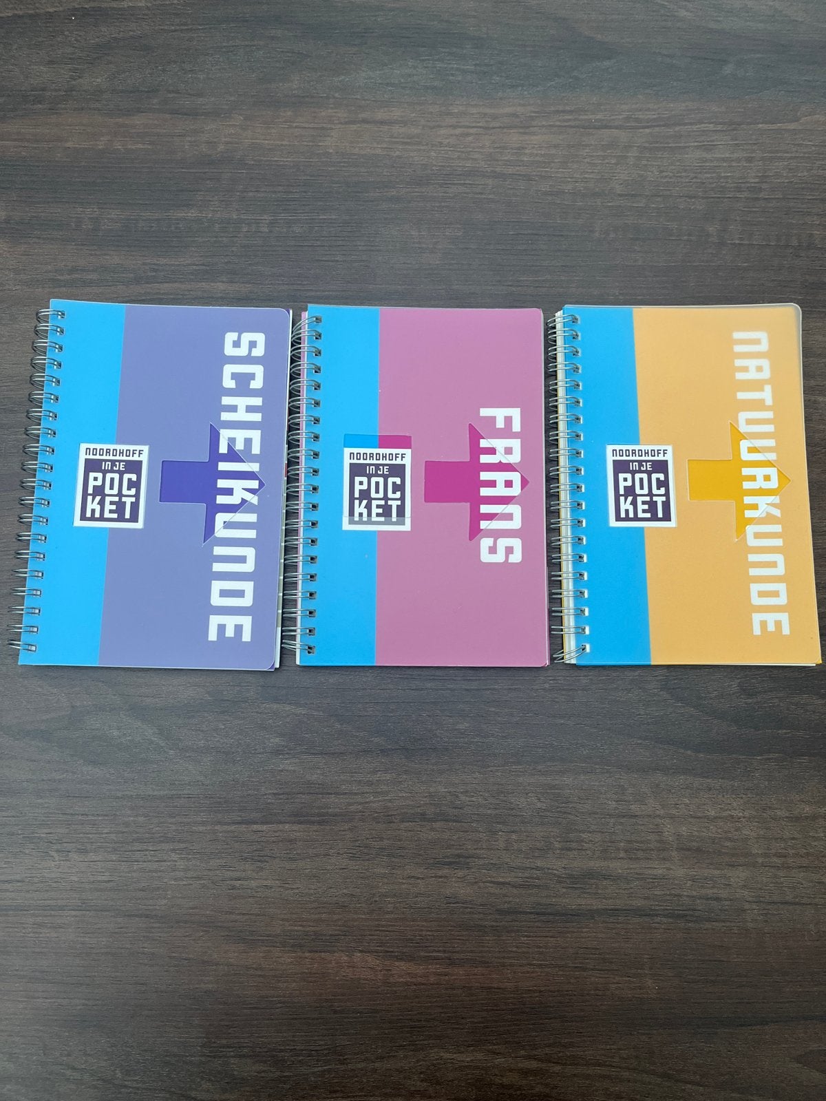 Noordhoff In Je Pocket: Scheikunde, Frans, Natuurkunde (Nieu, Ophalen of Verzenden, Nieuw, HAVO, Scheikunde