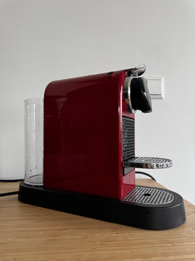 Nespresso Citiz rood - koffiemachine, Ophalen, Gebruikt, Koffiemachine, 1 kopje
