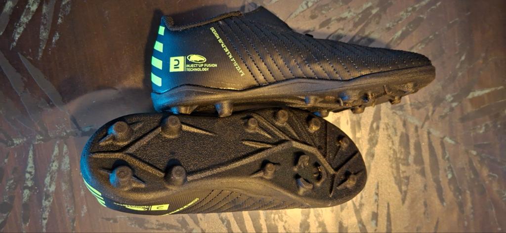Voetbalschoenen maat 33, Maat XS of kleiner, Ophalen of Verzenden, Schoenen